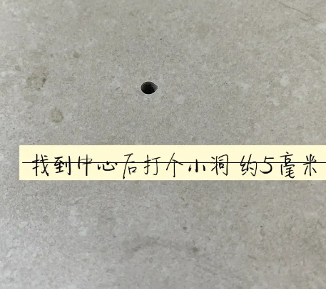 桃城瓷砖空鼓维修公司专业解答在瓷砖铺贴过程中，如果砂料搅拌不均匀，将会带来以下问题